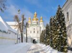 Россияне начали разрушать Киево-Печерскую Лавру: сакральные дальние пещеры в опасности
