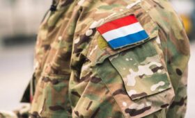 Офицеры из Нидерландов покинули Гренландию