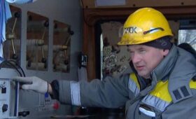 «Через полчаса не чувствуешь рук и ног»: энергетики ДТЭК рассказали о ремонтах в морозы