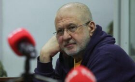 Исполнение решения Высокого суда Лондона по иску Приватбанка приостановлено до рассмотрения апелляции, — адвокат Коломойского