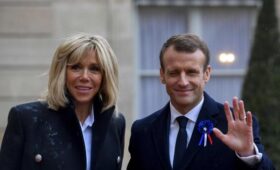 Во Франции десять человек признали виновными в кибербуллинге в отношении Брижит Макрон