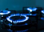 Газ для некоторых украинцев подорожает в феврале: поставщики обнародовали новые тарифы
