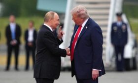 В Белом доме повесили фото Трампа и Путина