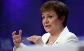 «Это нужно вам»: МВФ не отступает от требования ввести НДС для ФОП, — Reuters