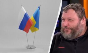 Бескомпромиссная позиция России на переговорах дает Украине шанс, — Дикий