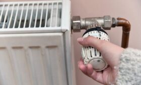 В дома киевлян возвращается тепло: сколько еще домов без отопления