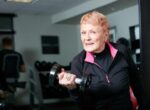 Ученые назвали лучшее упражнение для сжигания жира у пожилых людей