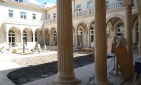 Кабаевой перечислили 6,5 млрд: стало известно, кто купил «дворец Путина» за бесценок