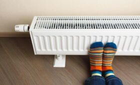 В Киеве без отопления более 3 тысяч многоэтажек, завтра в столице -21 градус мороза