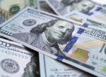 Доллар США стремительно теряет позиции