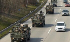 Ввергнут НАТО в кризис: военная симуляция показалап, что могут сделать 15 тысяч российских военных