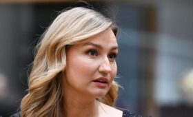 «Трамп не хорошо реагирует на слабость»: в Швеции призвали ЕС перестать надеяться на США