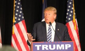 Верховный суд США «обнулил» всю торговую политику Трампа за последний год