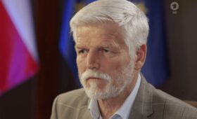 Было наивно надеяться на быстрое соглашение между Украиной и Россией, — президент Чехии