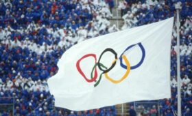 16 лет в бегах: в Милане задержали фаната хоккея, который приехал на Олимпиаду