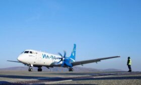 Российский авиалайнер-«долгострой» начнет выполнять регулярные рейсы: названы сроки