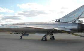 За шаг до революции: американцы создали беспилотный самолет размером с F-16 (видео)