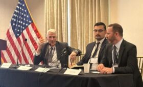 Американские политики и генералы выступают за решительную поддержку Украины