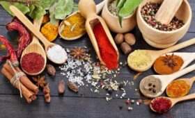 Как снизить сахар в крови: диетологи назвали специю №1, которую нужно добавить в рацион