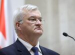 В МИД призвали Евросоюз пожизненно запретить въезд российским захватчикам