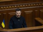 Зеленский — народным депутатам: если не служишь в Раде, то служи на фронте
