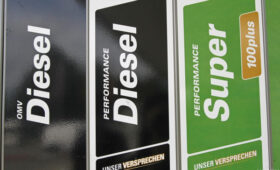 Аналитики оценили, какое топливо подорожает больше всего из-за войны в Иране