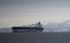 Россия начала привлекать к экипажам «теневого флота» наемников ЧВК «Вагнер», — СМИ