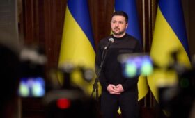 Зеленский рассказал, как кризис на Ближнем Востоке играет на руку России