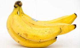 Что будет, если ежедневно есть бананы: диетологи назвали 6 преимуществ для здоровья