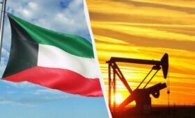 Кувейт сокращает добычу нефти, объявив о форс-мажоре