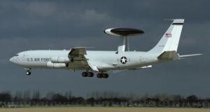 Иран уничтожил редкий самолет США за полмиллиарда долларов, – СМИ (фото)