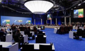 Обсуждает ли НАТО планы по Украинк в присутствии Венгрии: в СМИ раскрыли правду