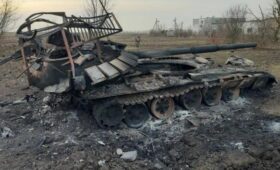 Деньги кончились: Кремль все чаще оставляет семьи оккупантов без выплат