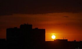 В первую весеннюю субботу в Украине будут отключать свет: кто останется в темноте