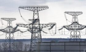 Правительство просят не повышать обязательную долю импорта электроэнергии промышленностью