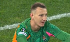 «Шахтер» в напряжённом матче пробился в четвертьфинал Лиги конференций