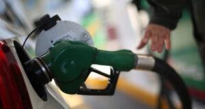 Цены на бензин в США бьют рекорды за последние три года