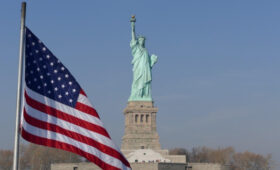 Удары США по Ирану: опрос показал, какая часть американцев их поддерживает