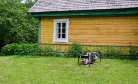 Чиновница рассказала, как подготовить свой дом к предстоящей зиме за счет государства