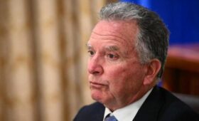 Россию «решительно» попросили не предоставлять разведданные Ирану, — Уиткофф