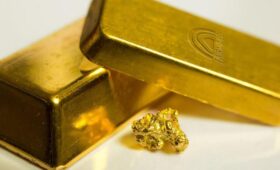 Цены на золото пошли вниз из-за ситуации на Ближнем Востоке: сколько стоит этот металл сейчас