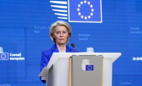 Фон дер Ляйен раскрыла детали первого транша с €90 миллиардов для Украины