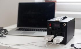 Графики отключений 22 апреля: будут ли украинцы со светом в среду