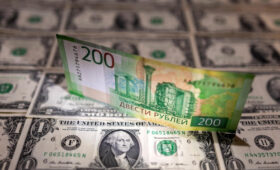 В России передумали экономить и могут увеличить финансирование войны, — Bloomberg