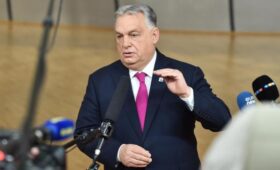 После проигрыша на выборах Орбан отказался от участия в саммите ЕС, – Politico