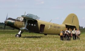 Самолетов нет: россиян хотят посадить на 700 старых «кукурузников»