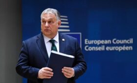 Орбан ушел, а раскол в ЕС по Украине остался, – Politico