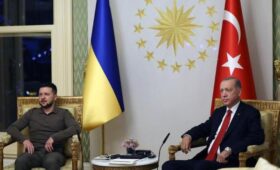 Турция готова провести прямые переговоры между президентами Украины и России, – министр