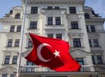 Турция использует кризис в НАТО для расширения своего влияния в Европе, — Defense News