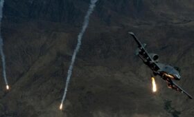 Второй американский самолет потерпел крушение недалеко от Ормузского пролива, — NYT